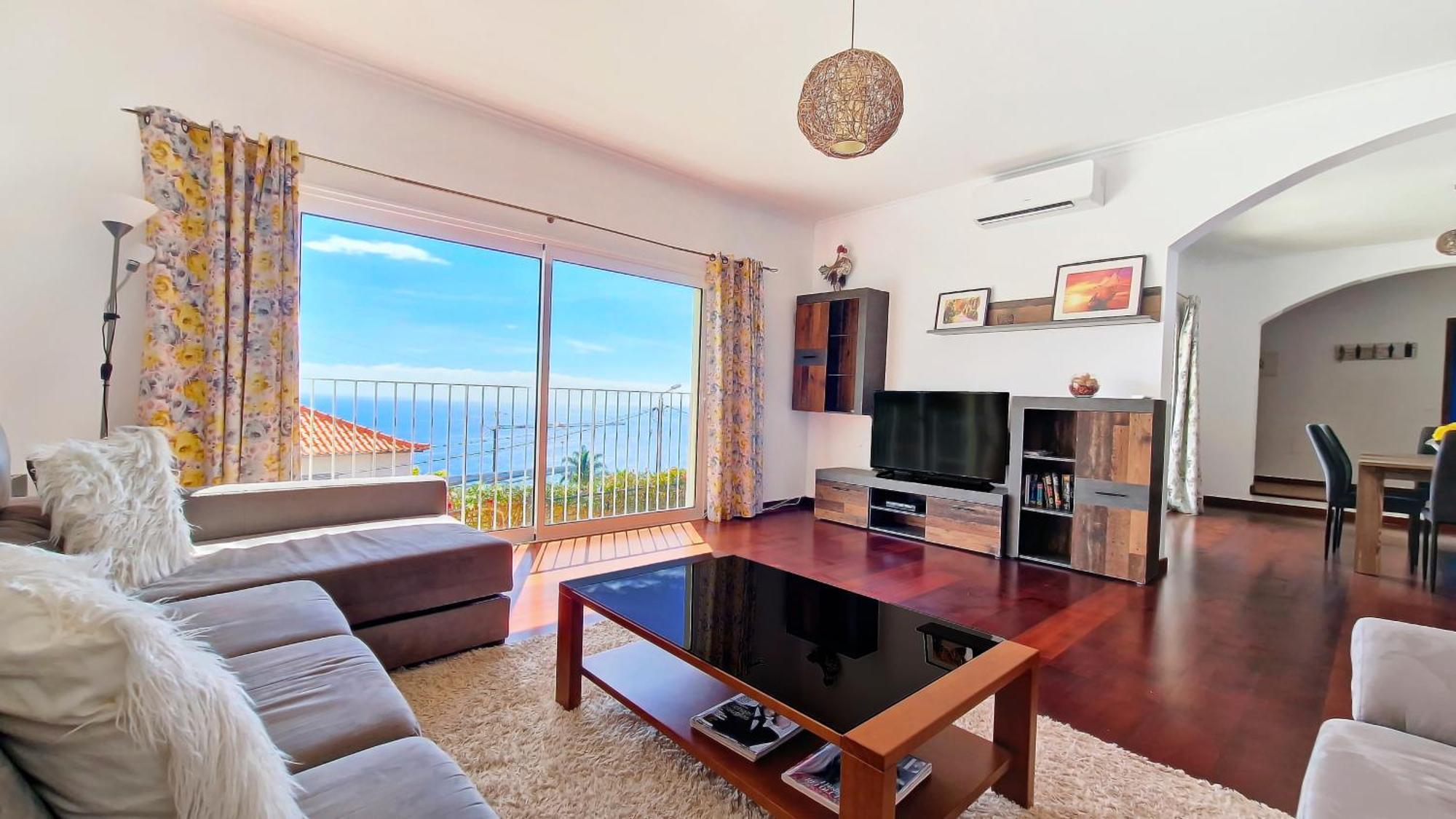 Casa Eleanor By Lovelystay Calheta  Kültér fotó