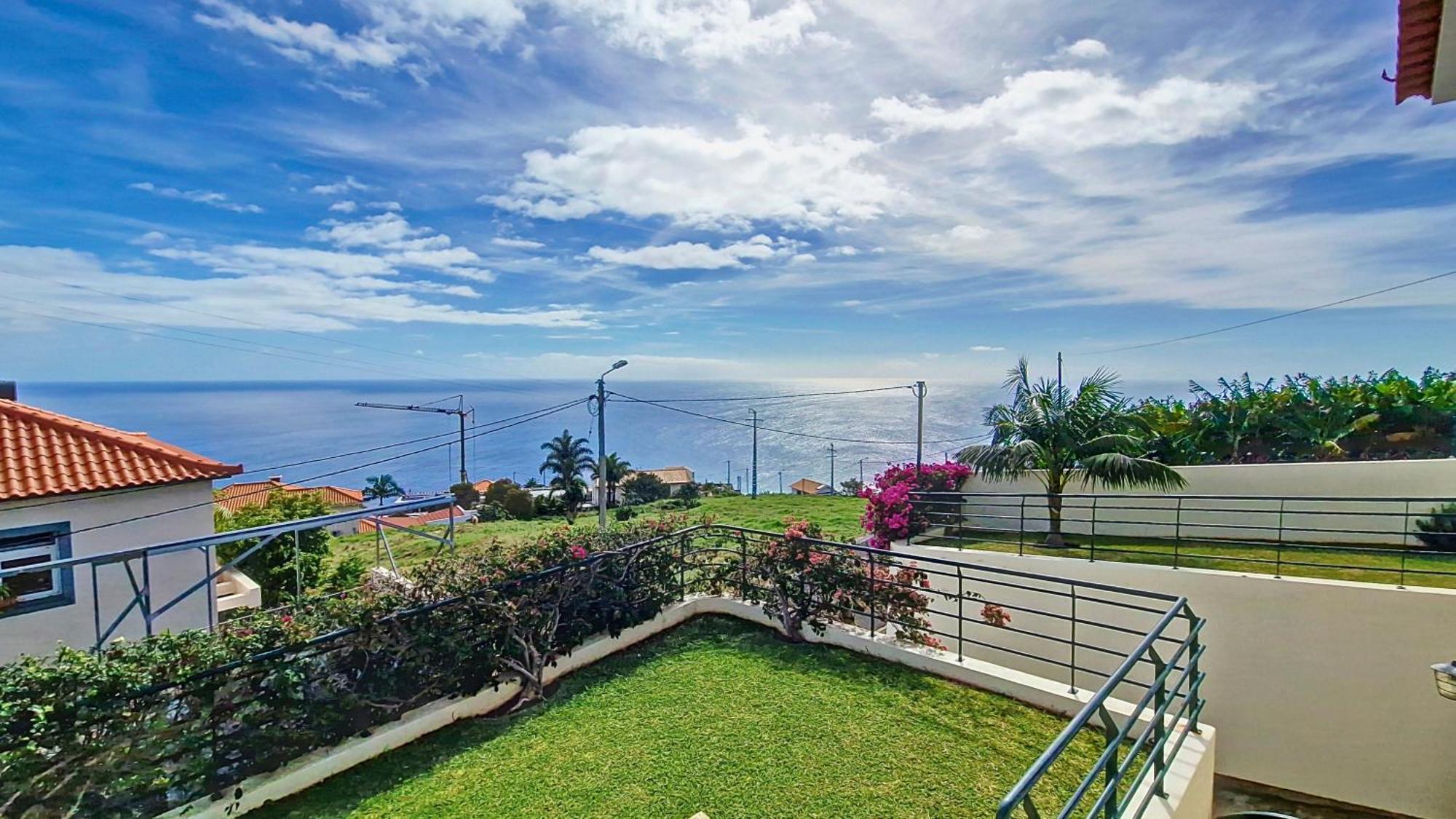 Casa Eleanor By Lovelystay Calheta  Kültér fotó